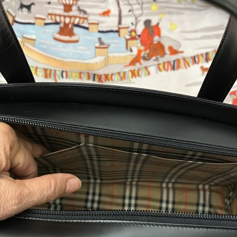 Burberry Black Leather Briefcase medium size with Signature Check - Picture 9 of 16